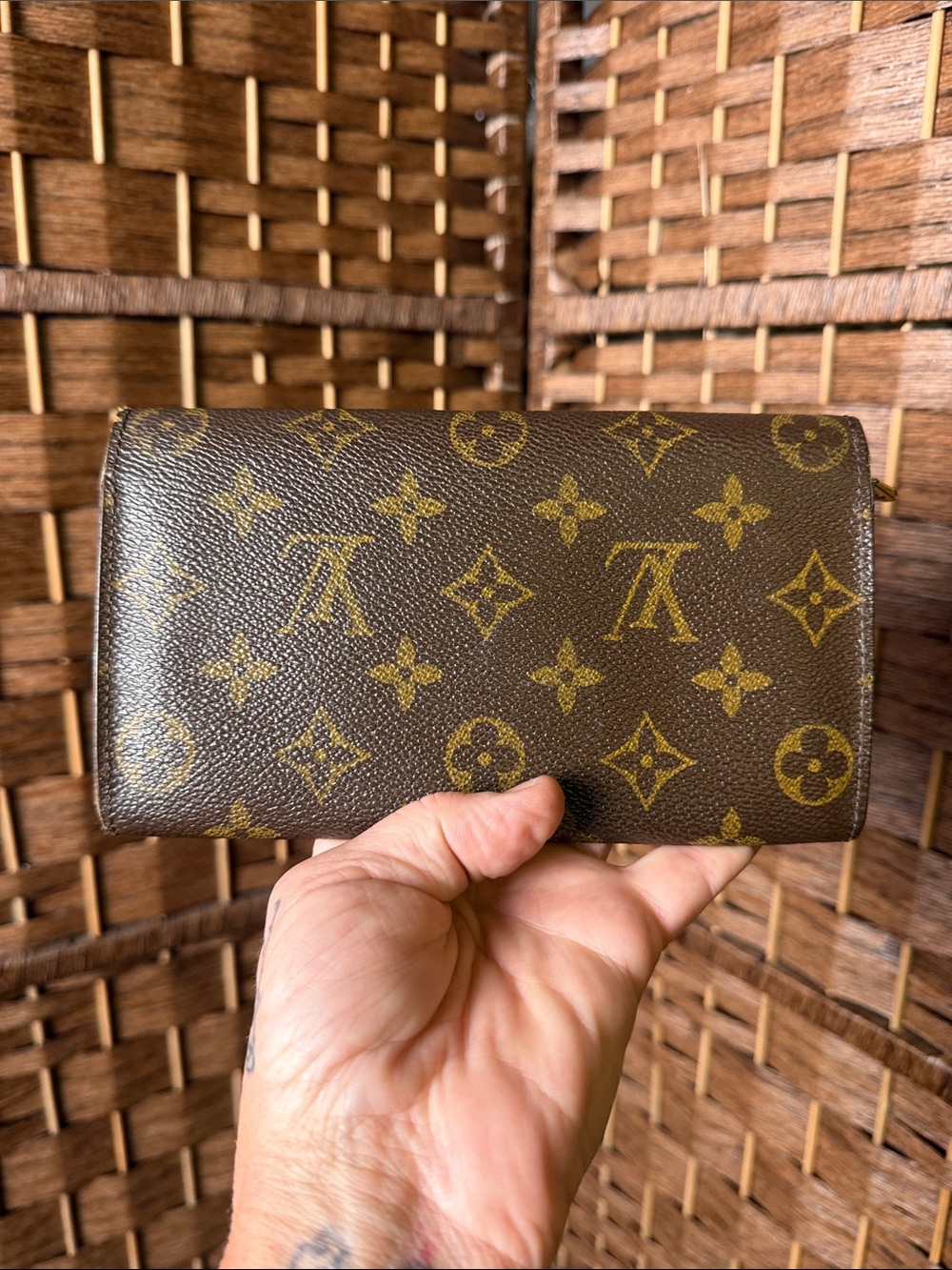 Louis Vuitton Monogram Canvas Long Wallet - Picture 2 of 12